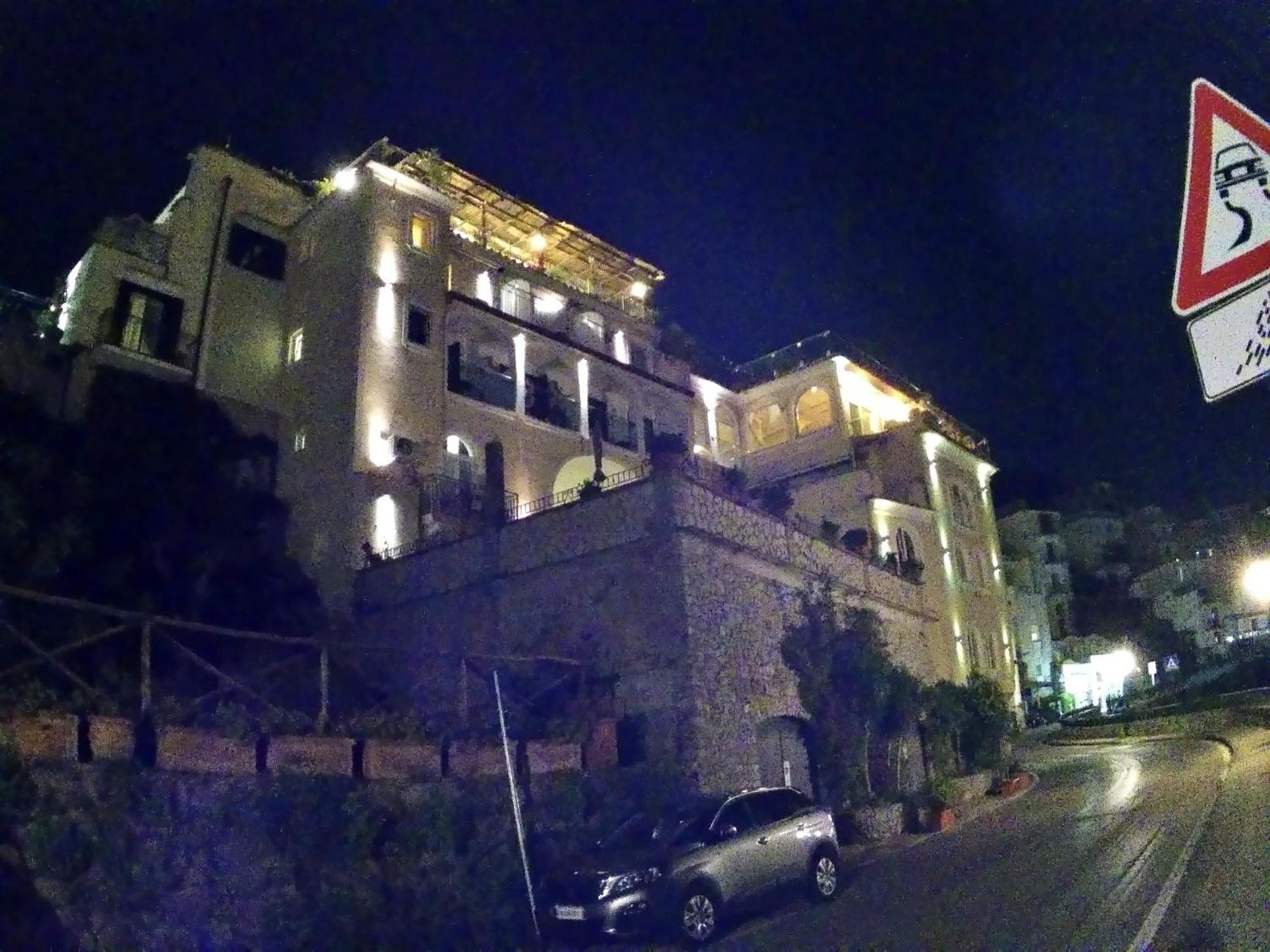 Casa Vacanze O'Mulin Ravello Via Fiume 2 Incrocio Pontone Ngoại thất bức ảnh