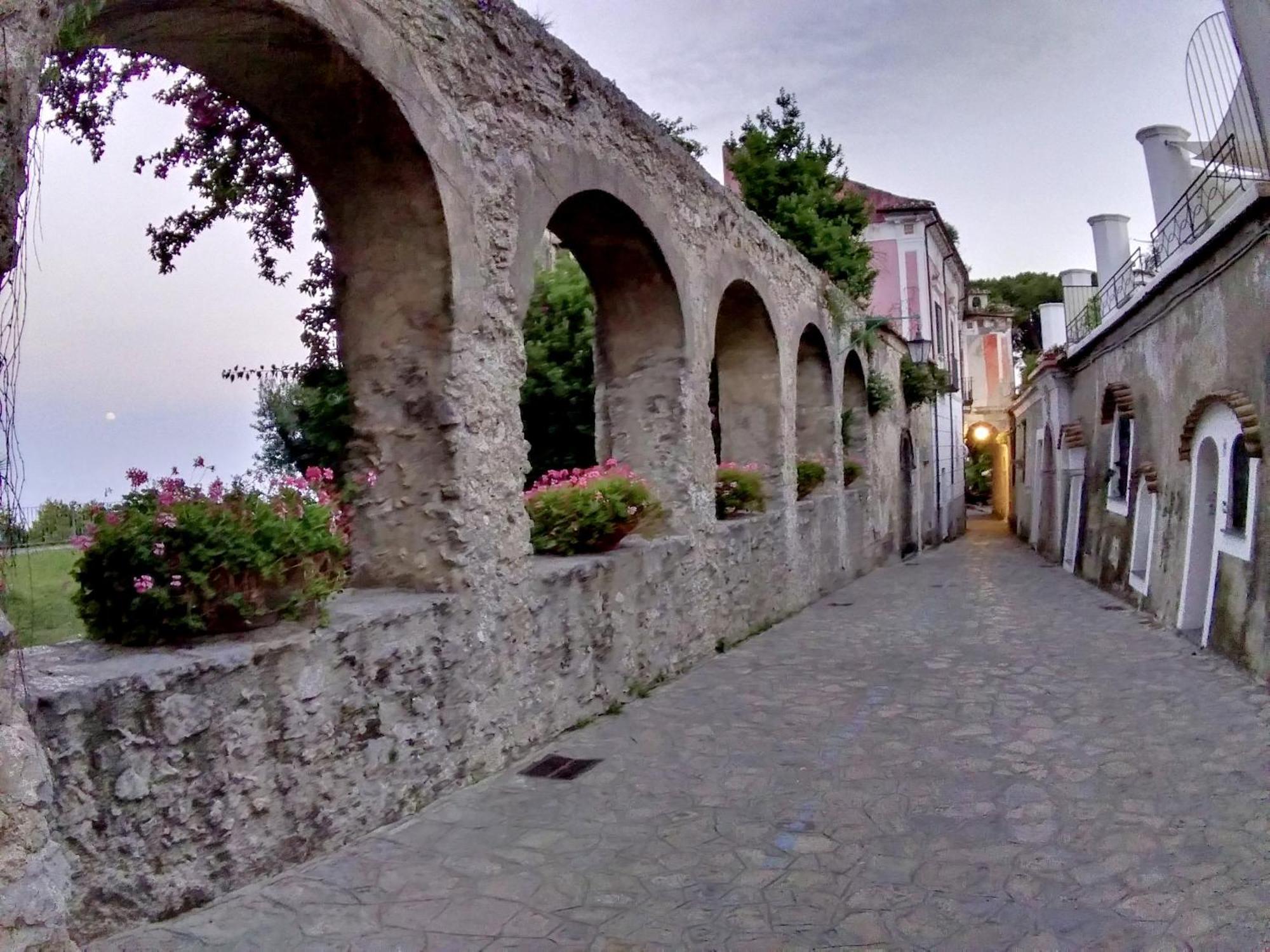 Casa Vacanze O'Mulin Ravello Via Fiume 2 Incrocio Pontone Ngoại thất bức ảnh